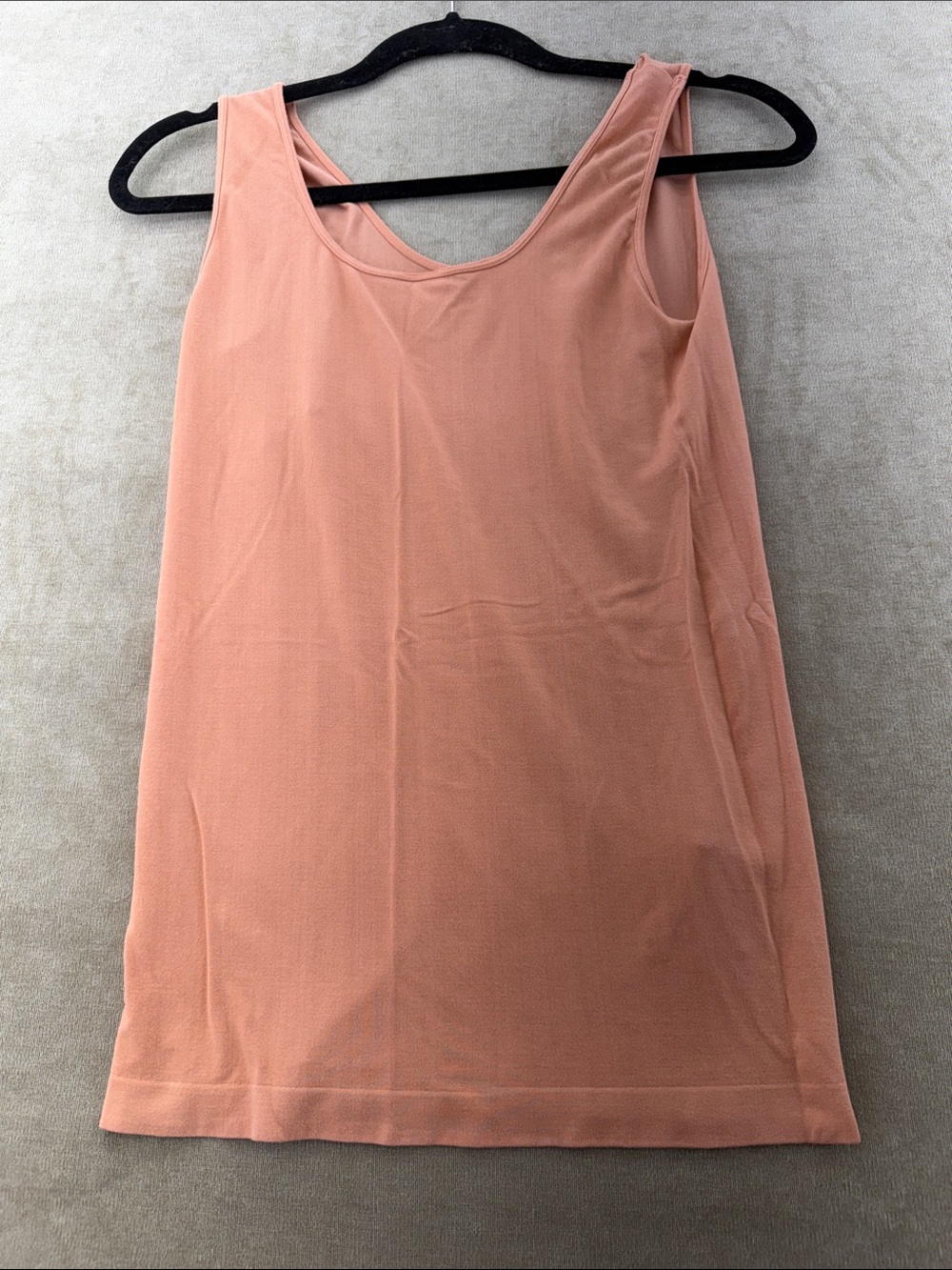Women's Sleeveless Tank Top - Peach